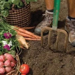 Brand new 🥰 3 cu. ft. All Natural Garden Soil for Flowers and Vegetables by Kellogg Garden Organics ✨ -Organic Gardening Shop kellogg garden organics garden soil 685 31 1000